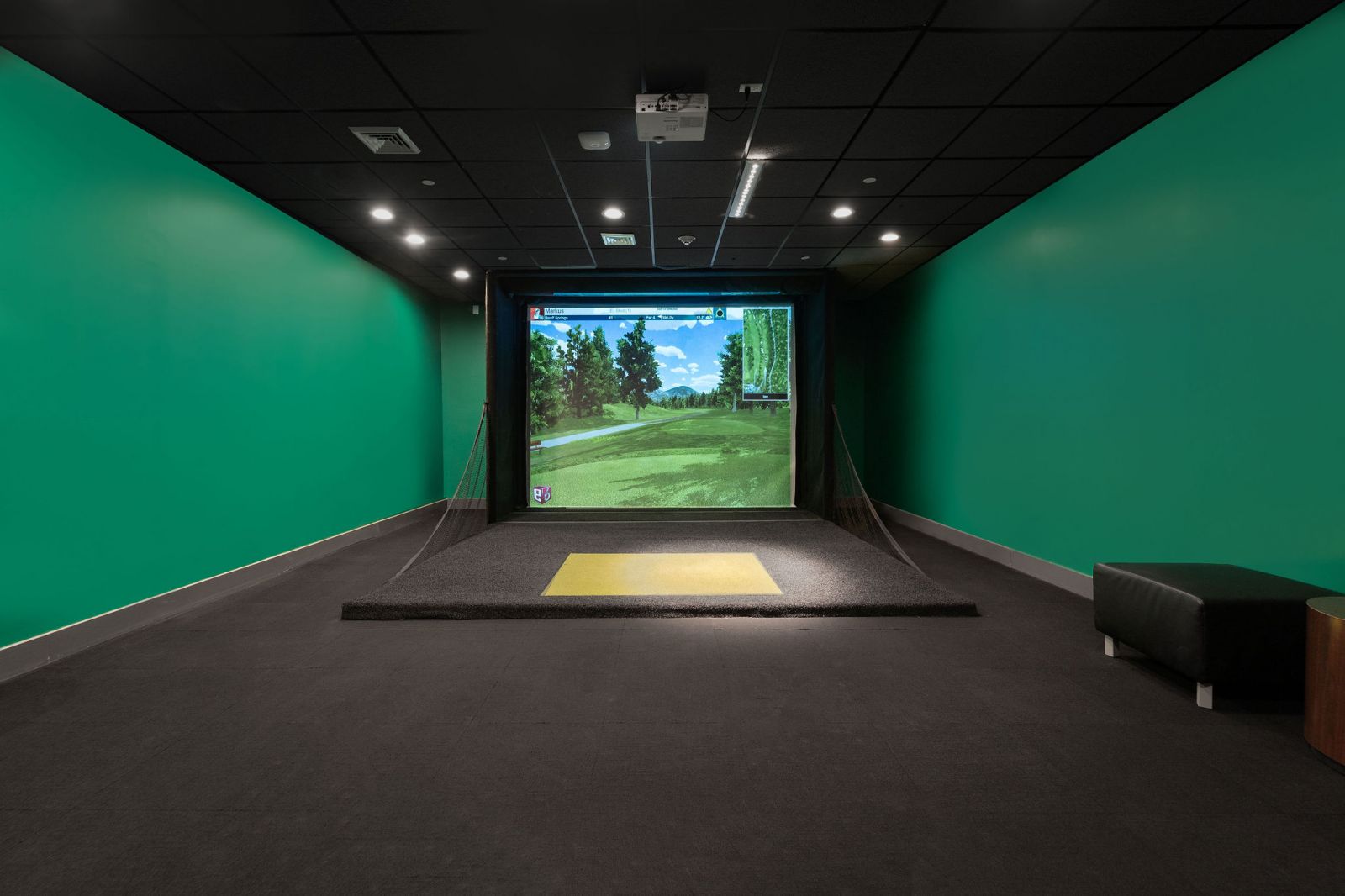 Golf simulator off campus housing in Binghamton NY